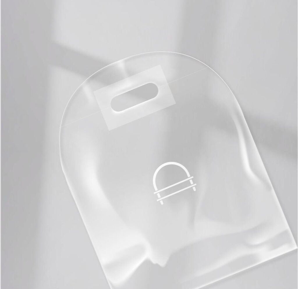 NOVANTIQUE BOUTIQUE HOTEL — Branding And Design 16