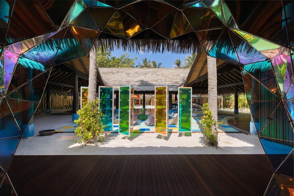 MALDIVES PLAYGROUND — Execution 4